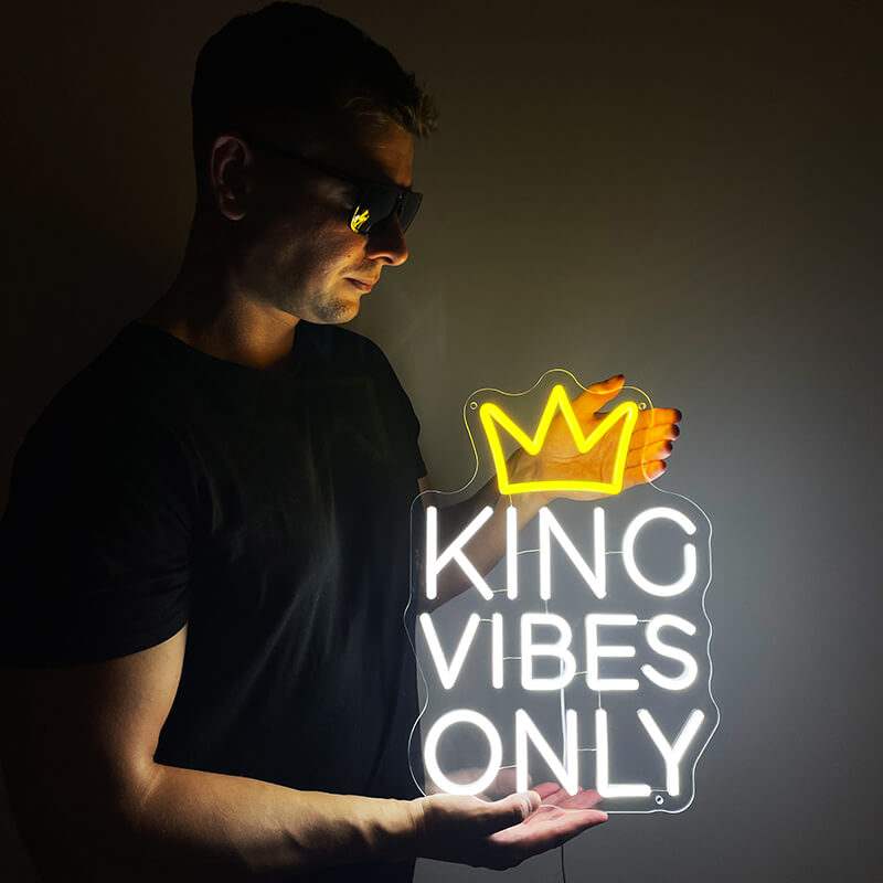 King Vibes Only Neon LED Schild beleuchtet – Männer Schlafzimmer Wanddeko