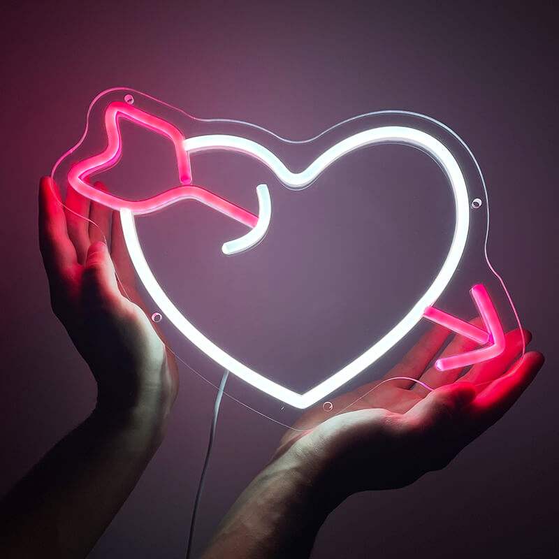 Herz mit Pfeil Neon LED Schild dimmbar 9 Stufen USB – Hochzeit Beleuchtung