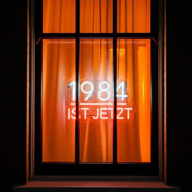 Orwell Zitat Neon LED Schild USB – kritisches Statement als Wanddeko