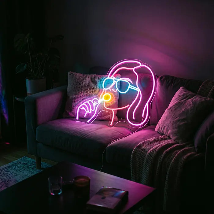 Girl mit Lollipop Neon LED Schild – Dimmbar mit Fernbedienung | Pop-Art Wanddeko
