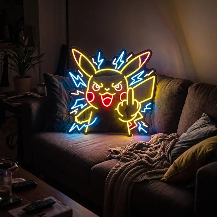 Aggro Pikachu mit Mittelfinger XL 55cm (12V)