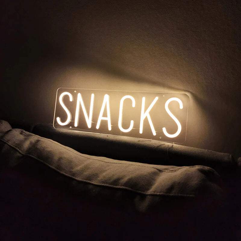 Snacks Neon Sign – Food Statement für Vorratskammer und Pantry