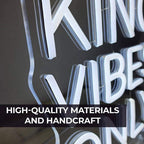 "King Vibes Only" (40x29cm) USB