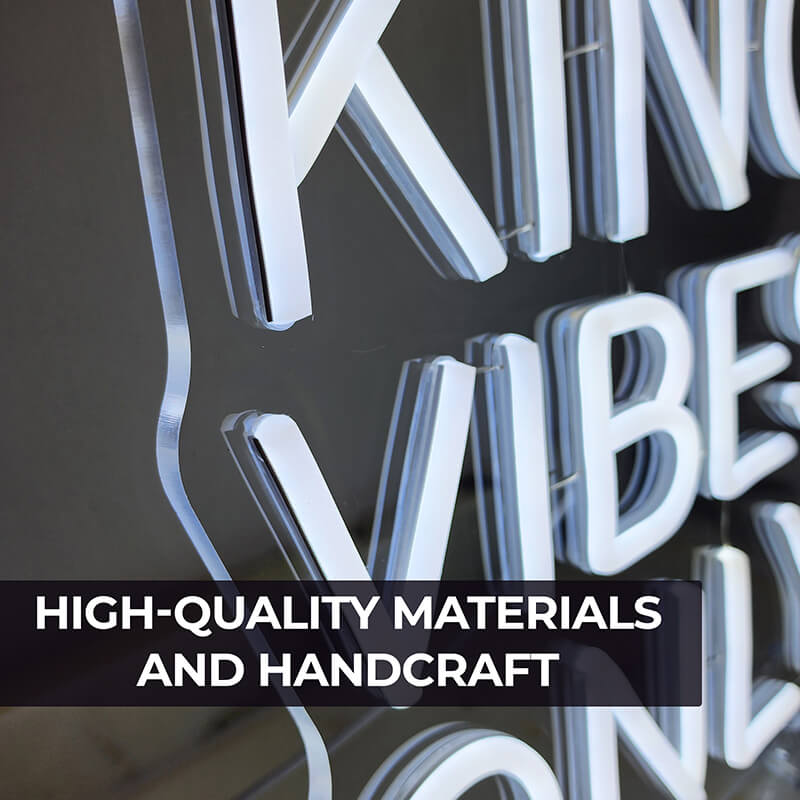 "King Vibes Only" (40x29cm) USB