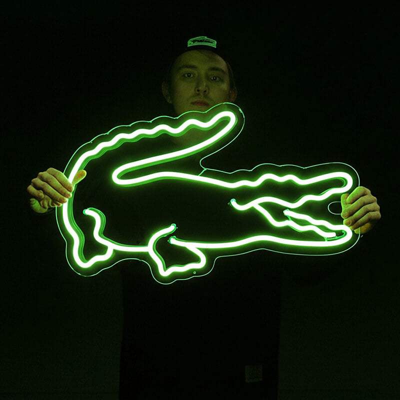 Krokodil Neon LED Schild beleuchtet grün – Jungenzimmer Abenteuer Deko