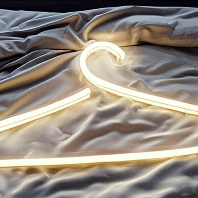 Kleiderbügel (40x23cm) USB - loveledlights - LED-Schild - 
