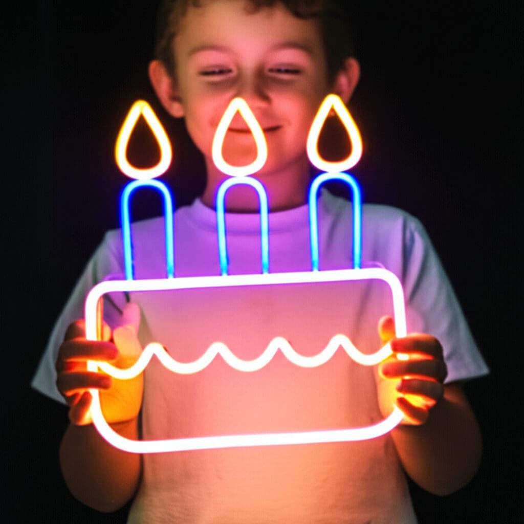 Torte mit Kerzen (42x45cm) USB - loveledlights - LED-Schild - 
