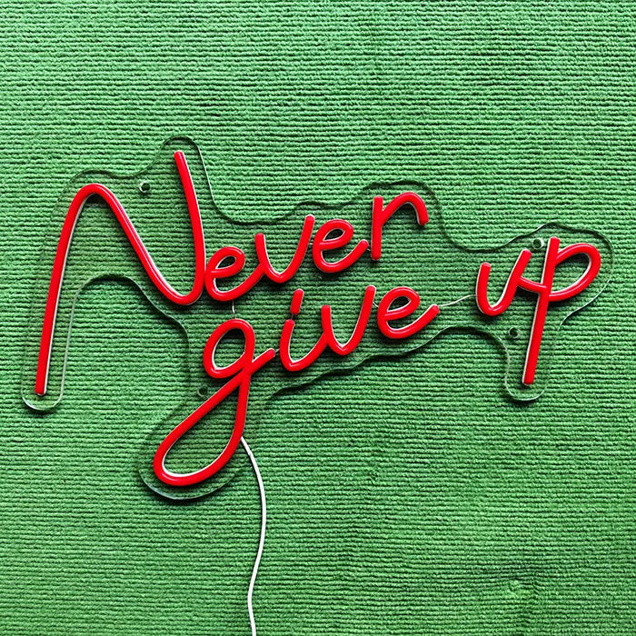 Never Give Up Neon LED Schild – USB, dimmbar | Homegym Wanddeko