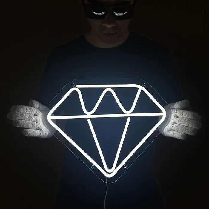 Diamant Neon LED Schild – USB Leuchtschild | Glamour Wanddeko