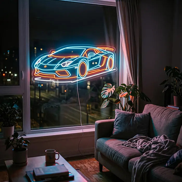 LAMBO Racer Neon LED Schild in einem Fenster mit Pflanzen, davor ein Sofa mit Decke