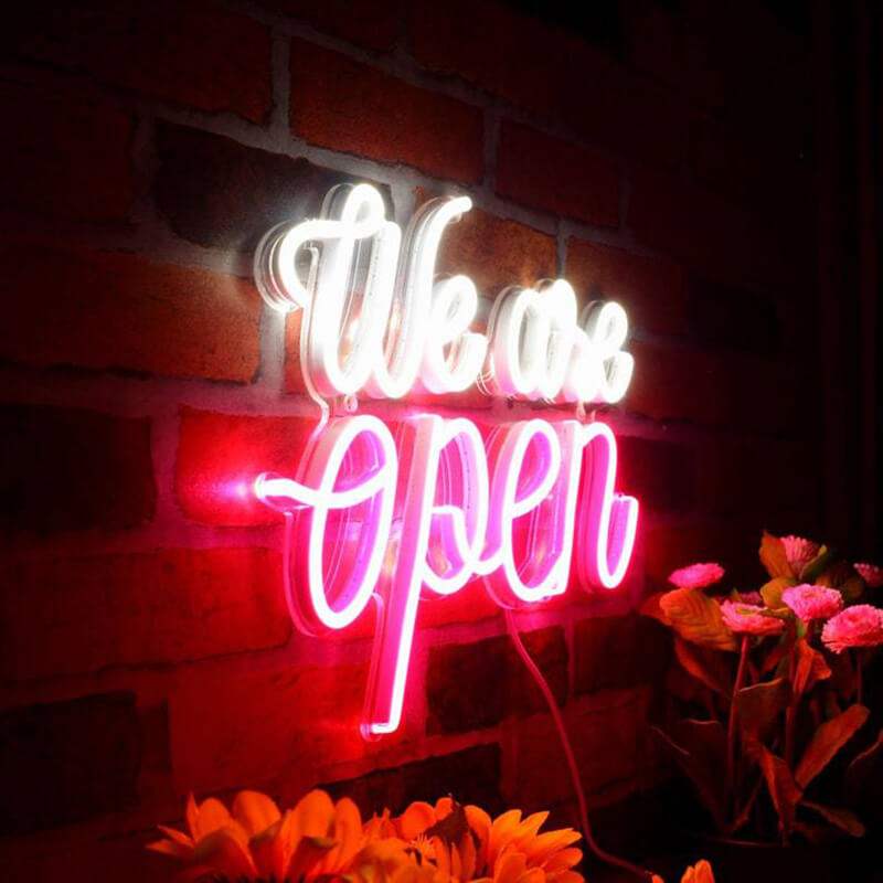 "We are open" (58x48cm) USB