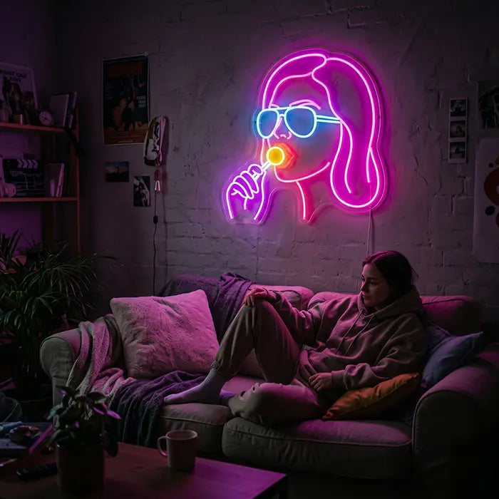 Girl mit Lollipop Neon LED Schild – Dimmbar mit Fernbedienung | Pop-Art Wanddeko