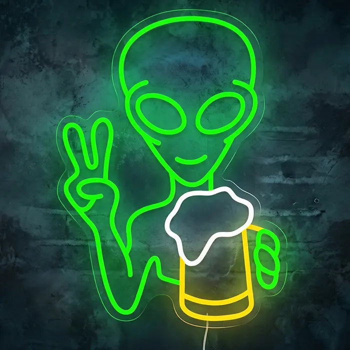 Alien mit Bier Neon LED Schild – Dimmbar, USB oder 12V | Party & Bar Deko