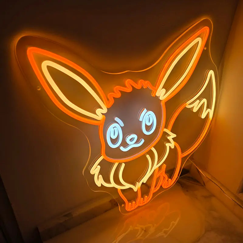 Evoli Neon Glow orange – handgefertigte Wanddeko für Anime-Liebhaber