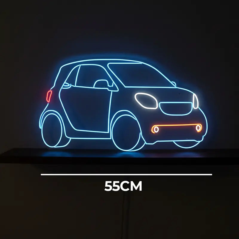 Klassisches Smart Fortwo Modell als stilisiertes Neon-Schild, gehalten in den Farben Blau und warmem Orange, vor schwarzem Hintergrund
