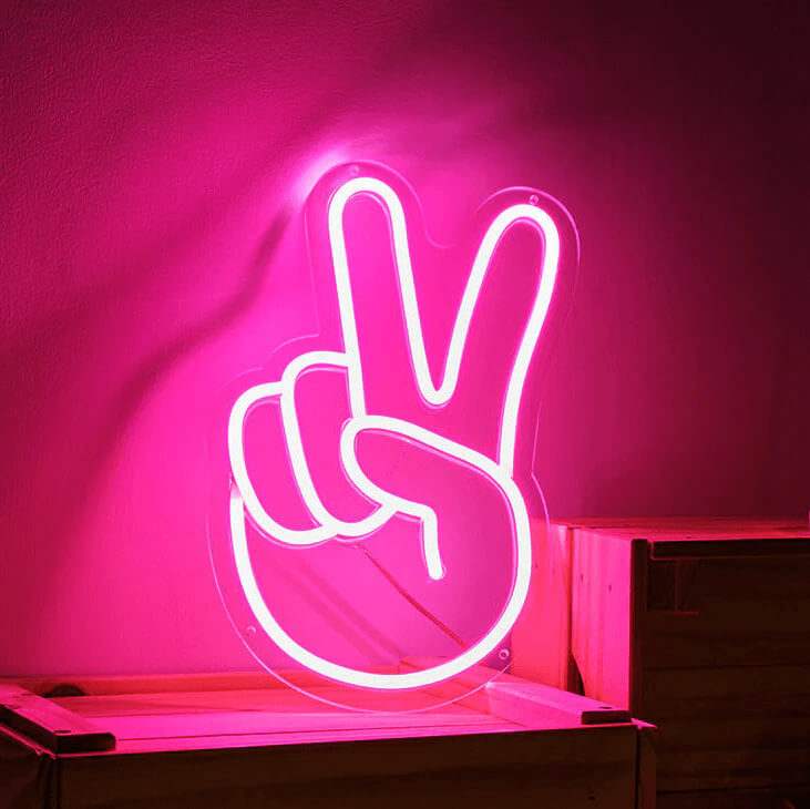 Peace Handzeichen Neon LED Schild USB – Retro Deko fürs Wohnzimmer