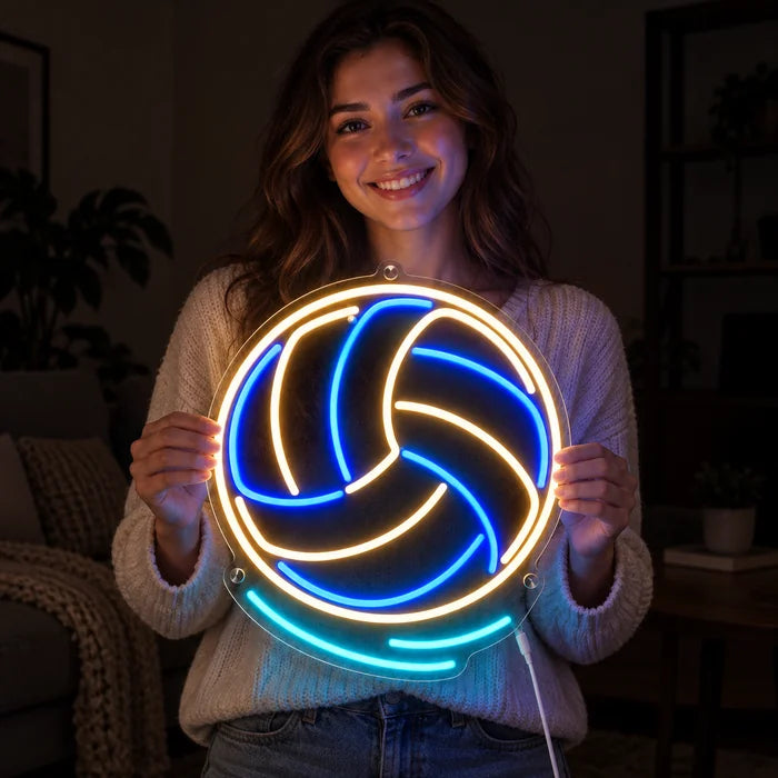 Volleyball Neon LED Schild in den Händen einer lächelnden Frau vor dunklem Hintergrund
